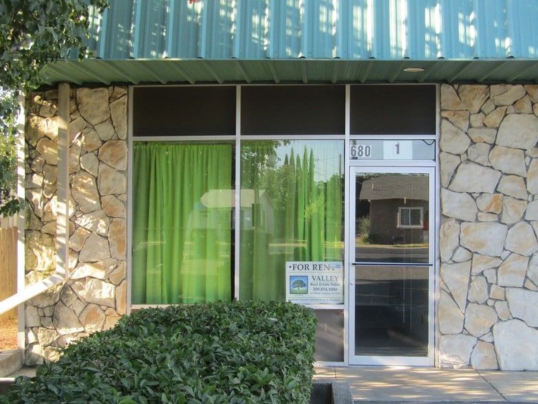 680 South Ave, Gustine, CA for lease - Building Photo - Image 3 of 9