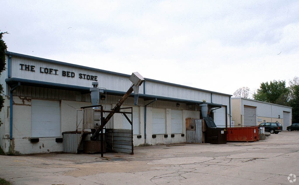 15481 Farm Creek Dr, Woodbridge, VA 22191 Featherstone Industrial