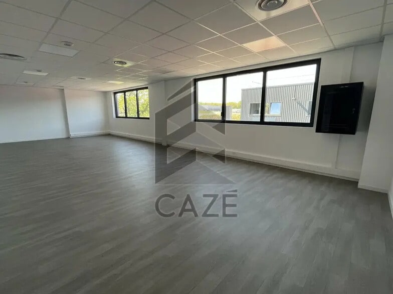 Flex in Tresses for lease - Interior Photo - Image 3 of 7