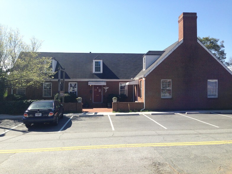 2241-2243 Lewis St NW, Kennesaw, GA for sale - Building Photo - Image 1 of 1