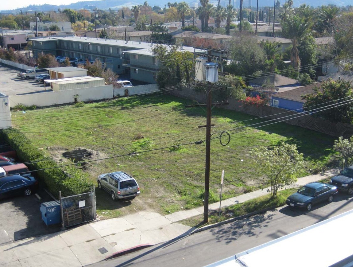 5338 Cartwright Ave, North Hollywood, CA 91601 Property Record