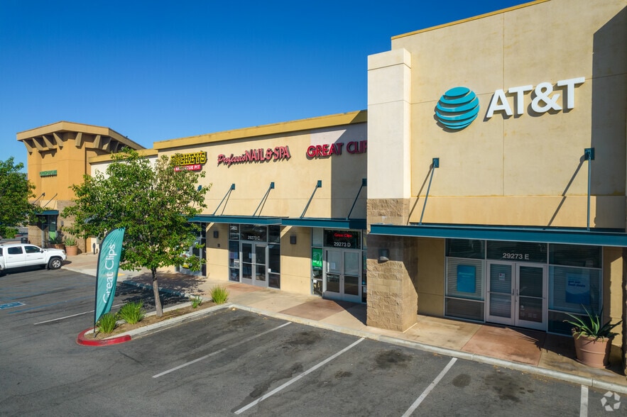 29273 Central Ave, Lake Elsinore, CA for lease - Building Photo - Image 3 of 8