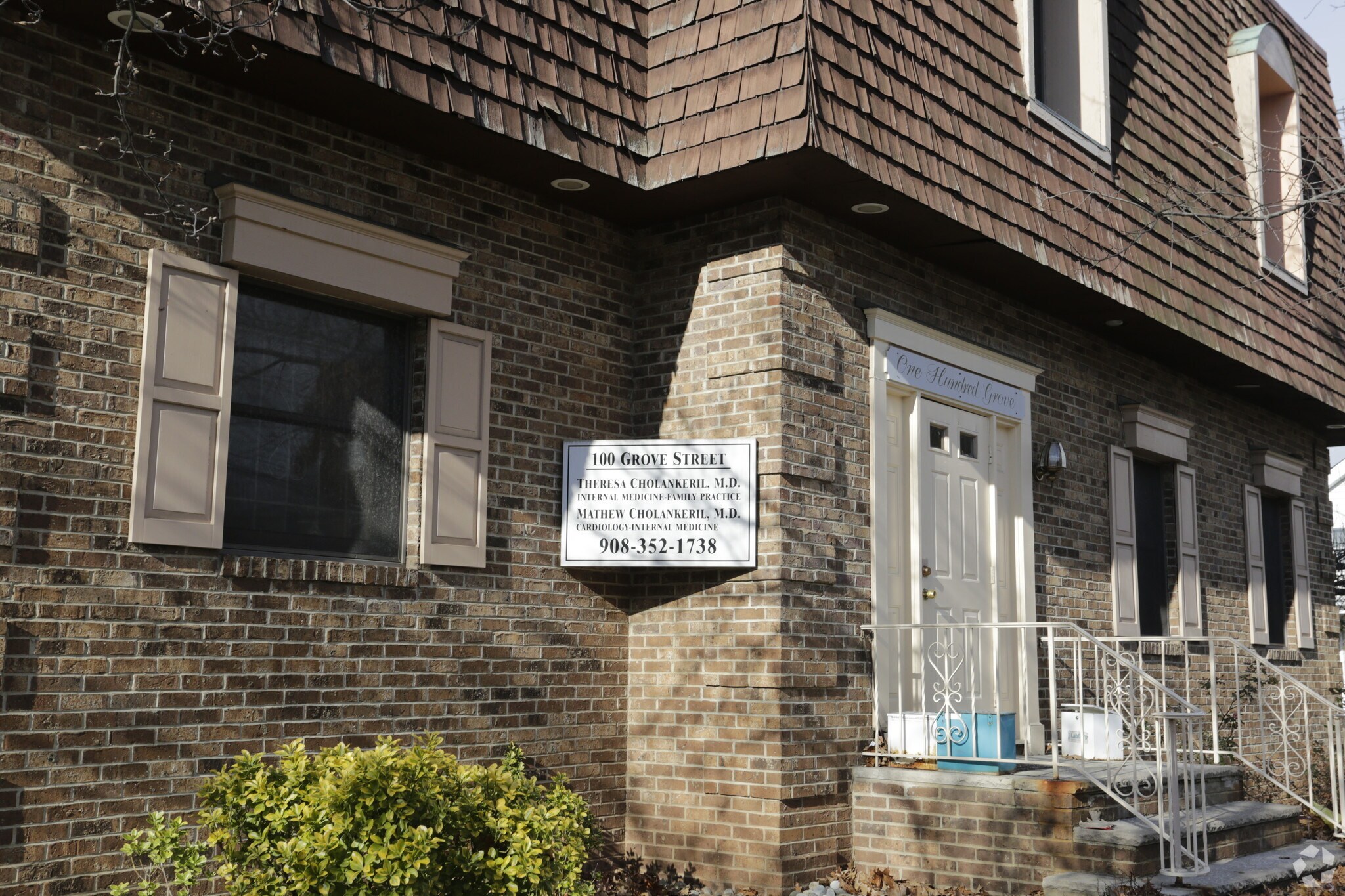 100 Grove St, Elizabeth, NJ 07202 - OfficeMedical for Lease | LoopNet