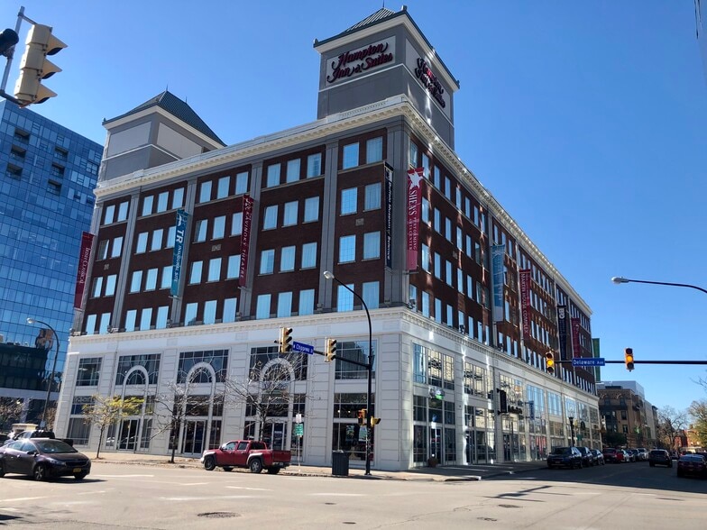 220 Delaware Ave, Buffalo, NY for lease - Building Photo - Image 3 of 4