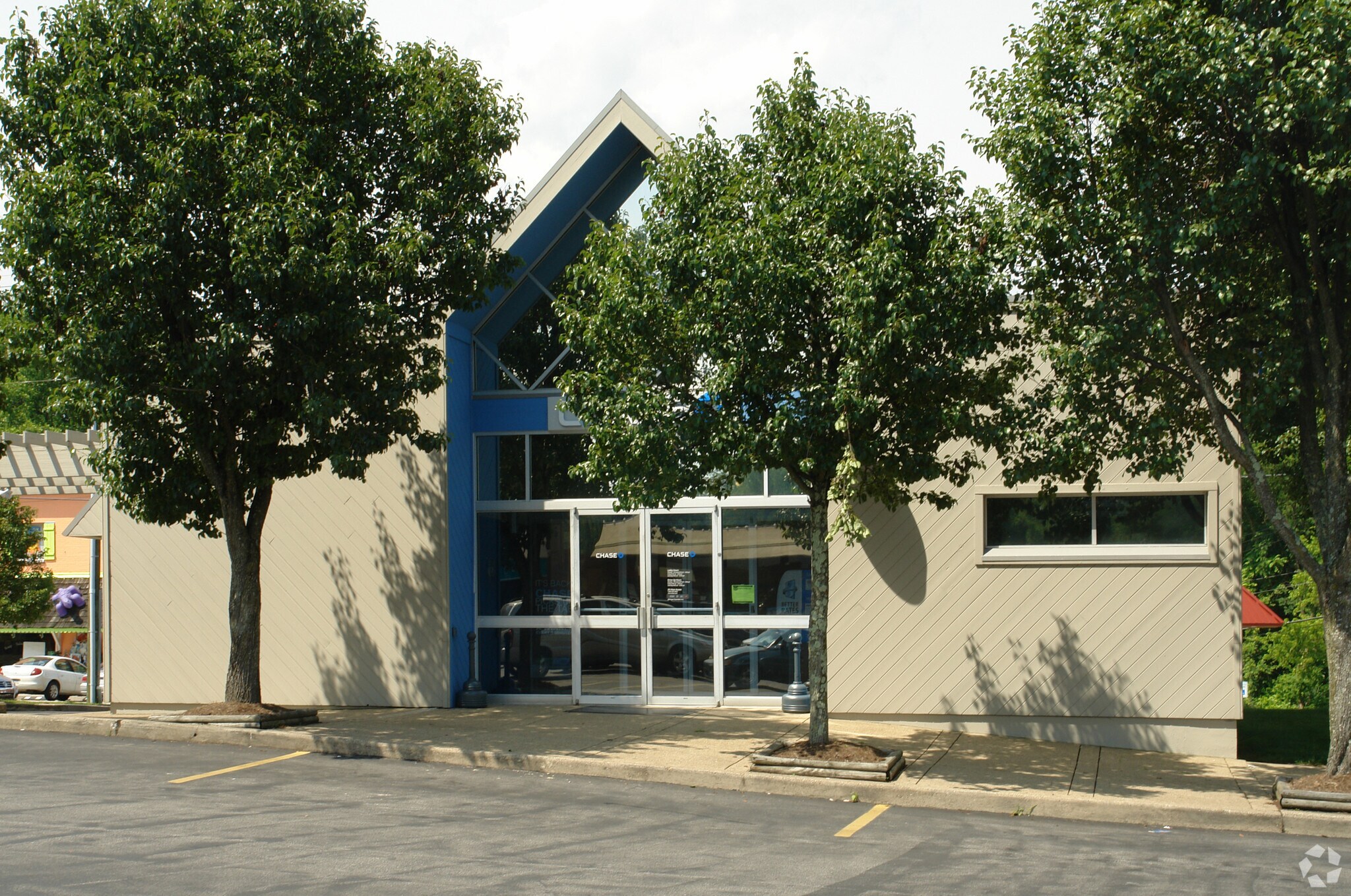 1001 Bridge Rd, Charleston, WV for sale Primary Photo- Image 1 of 1