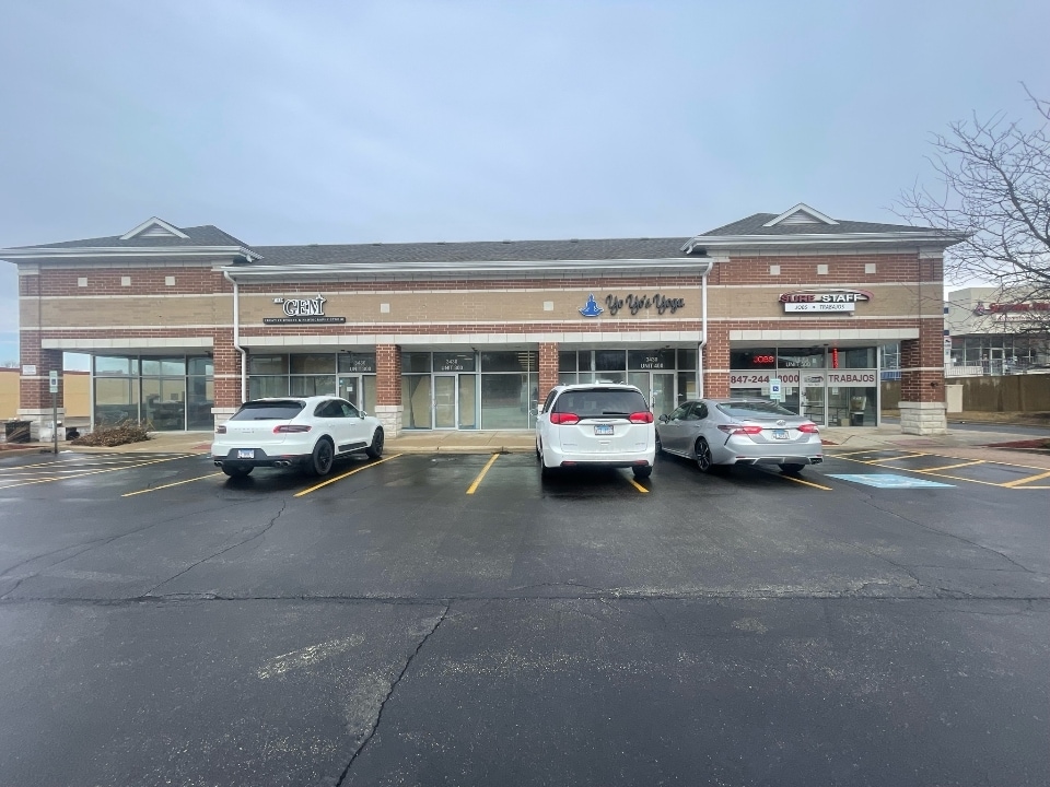 3430 Grand Ave, Gurnee, IL for lease Primary Photo- Image 1 of 8