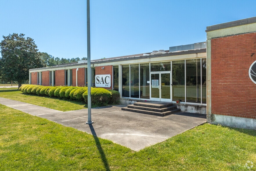 4232 Meadow St, Loris, SC for lease - Building Photo - Image 3 of 6