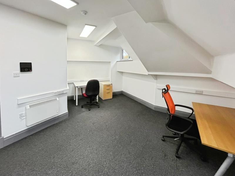 1 Westgate Ave, Bolton for lease Interior Photo- Image 1 of 6