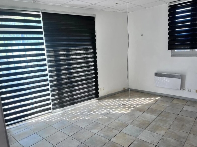 Allée Des Haliotis, Gassin for lease - Interior Photo - Image 3 of 6