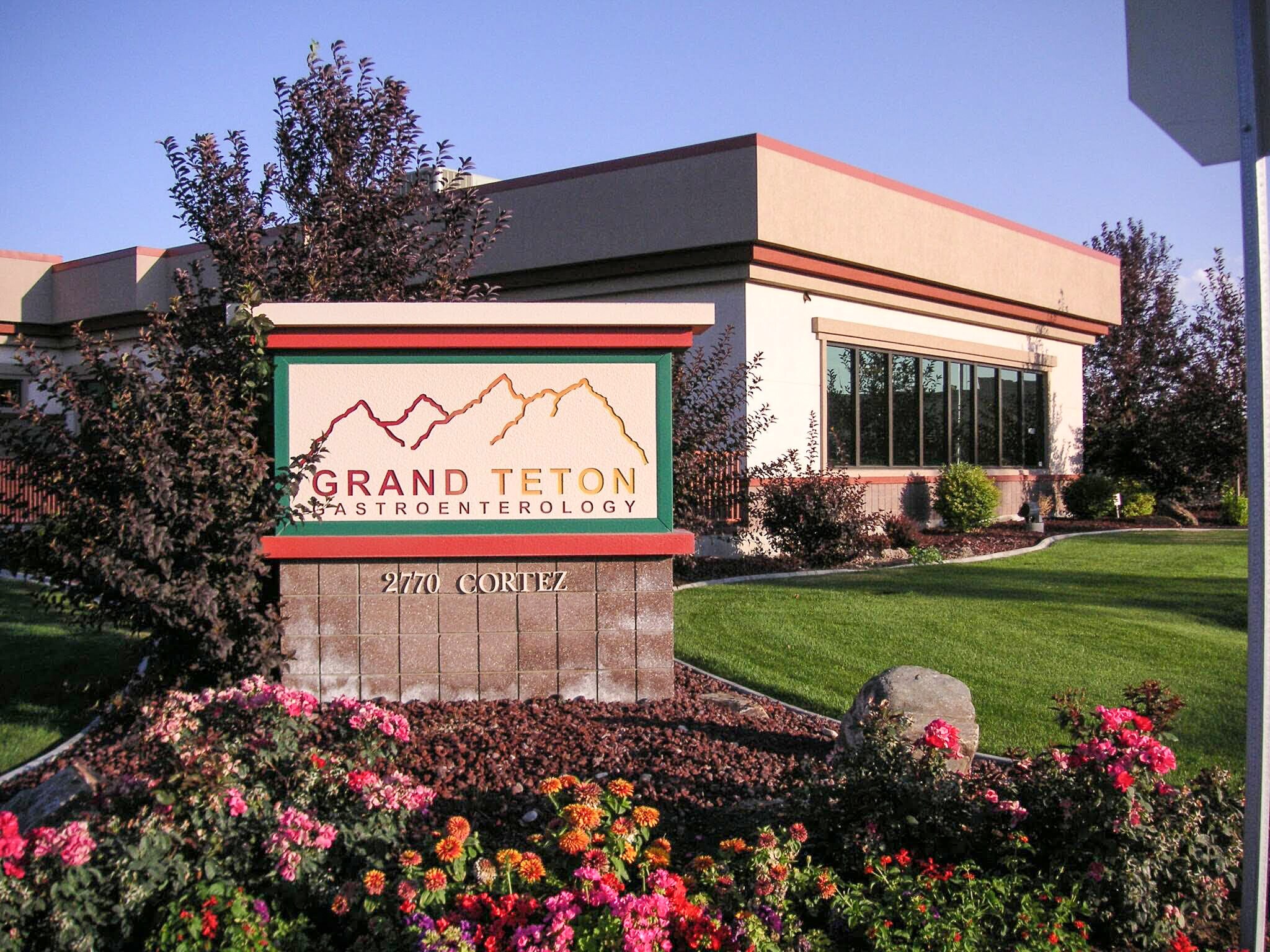 2770 Cortez Ave, Idaho Falls, ID for sale Primary Photo- Image 1 of 1