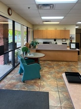 3838 E Grove St, Phoenix, AZ for lease Interior Photo- Image 2 of 5