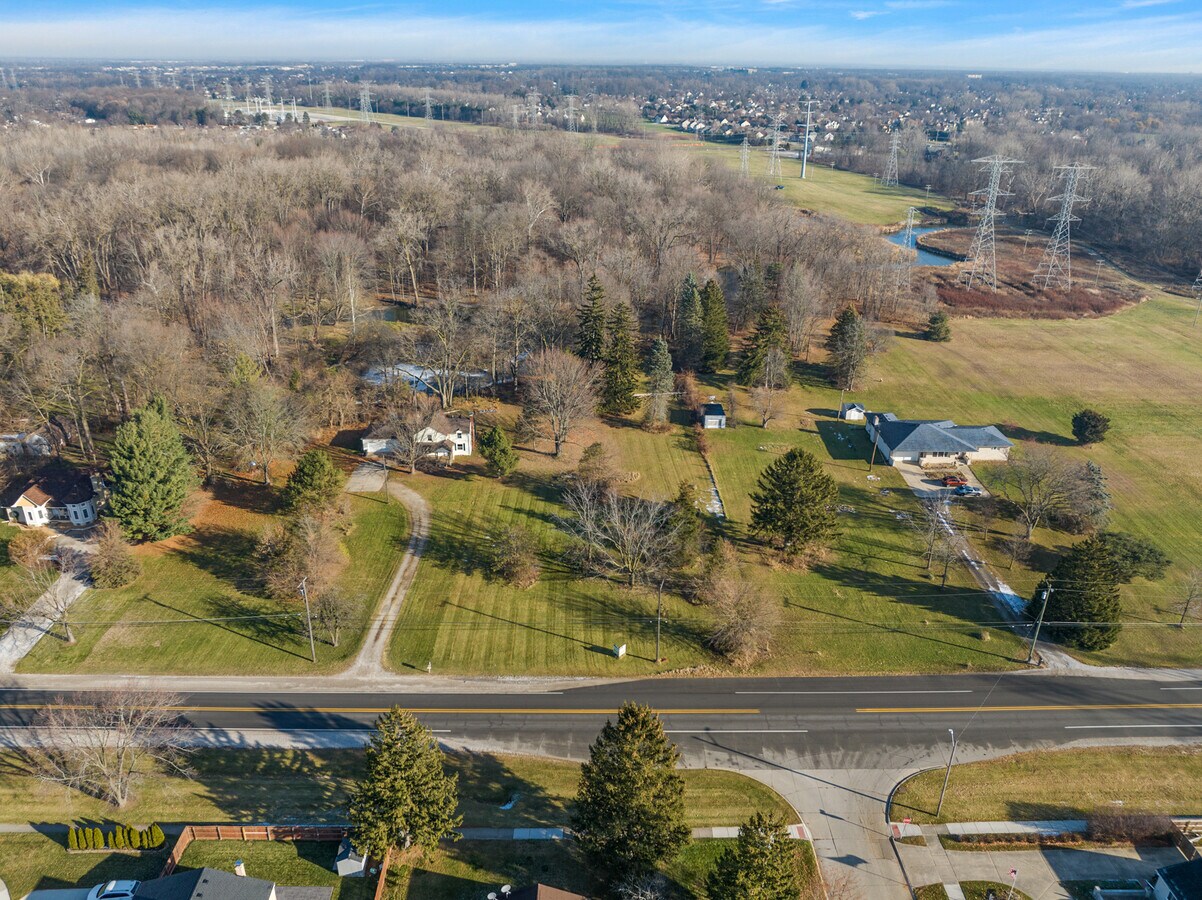 39400 Utica Rd, Sterling Heights, MI 48313 39400 Utica Rd