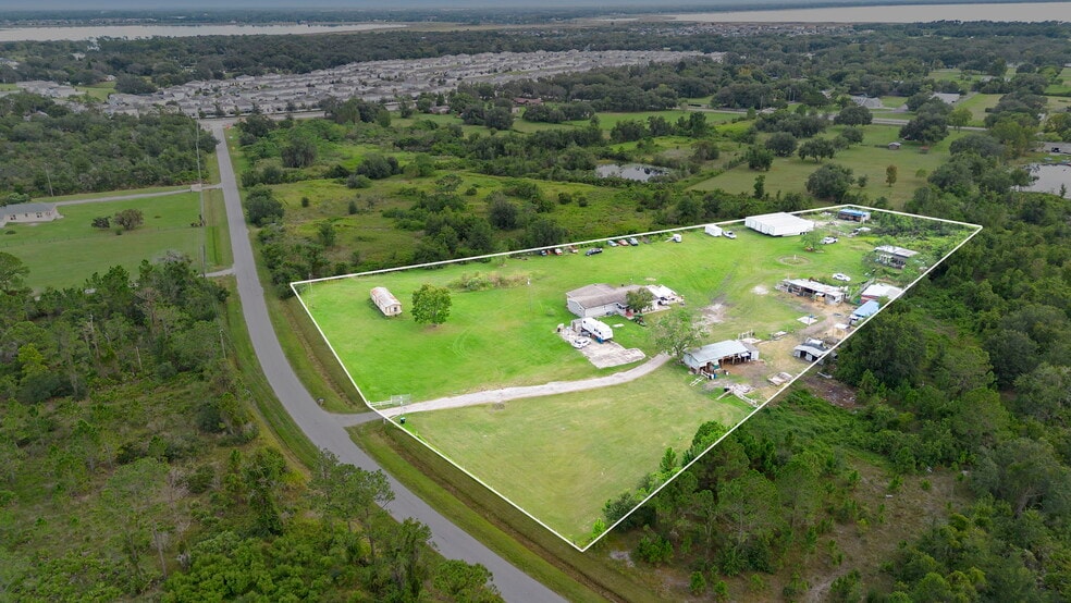 4250 High Plains Ln, Kissimmee, FL for sale - Building Photo - Image 2 of 4