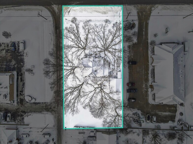 42530 Van Dyke Ave, Sterling Heights, MI 48314