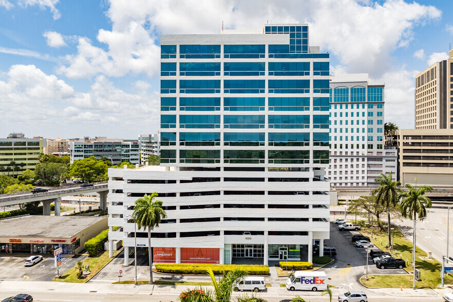 9350 S Dixie Hwy, Miami, Fl 33156 - 9350 Financial Centre 