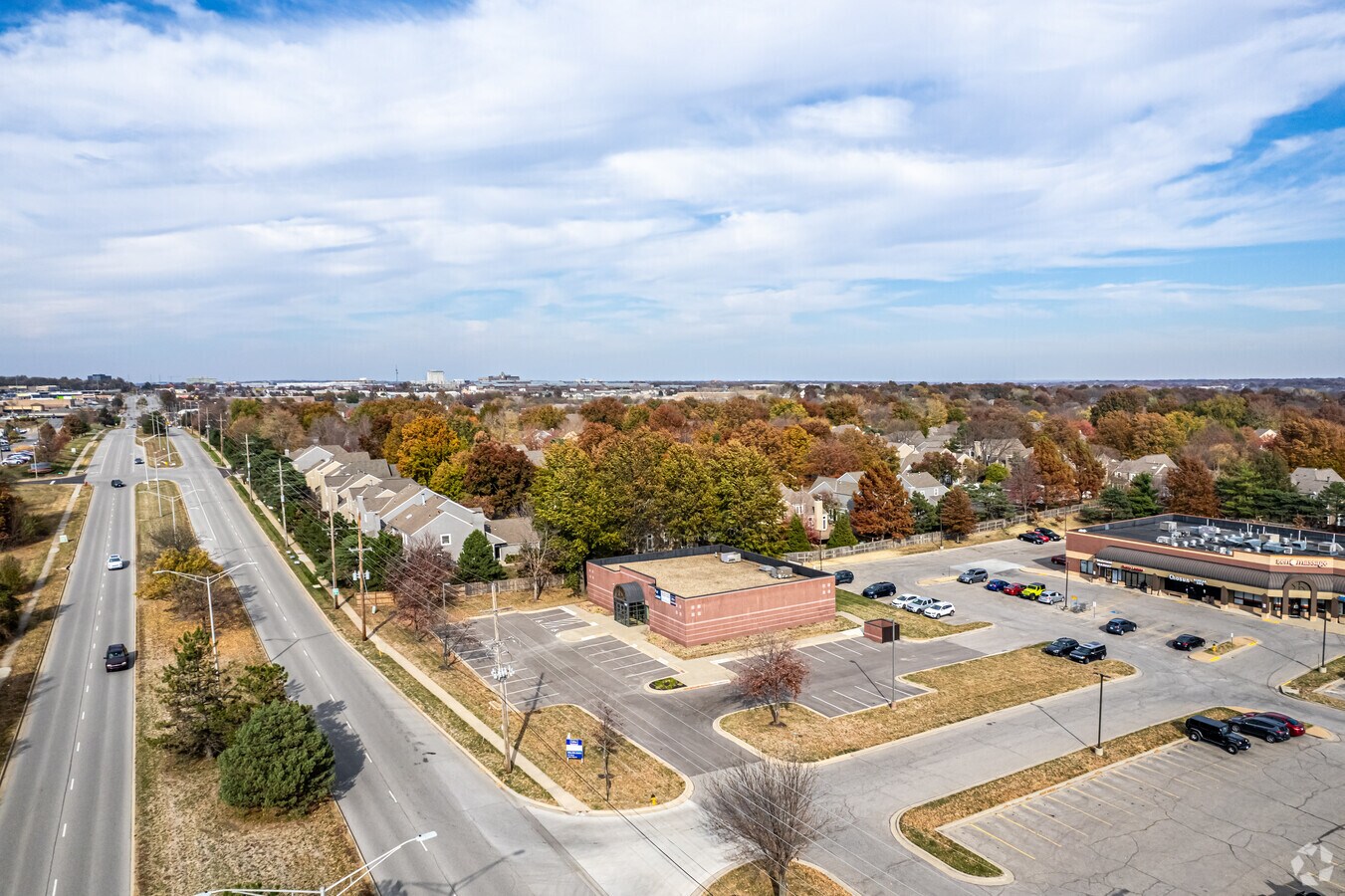 12601 Metcalf Ave, Overland Park, KS 66213