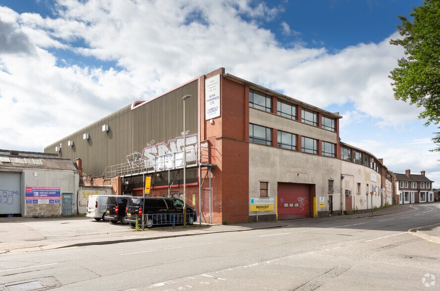 15 Abbey Gate, Leicester for sale - Primary Photo - Image 1 of 1