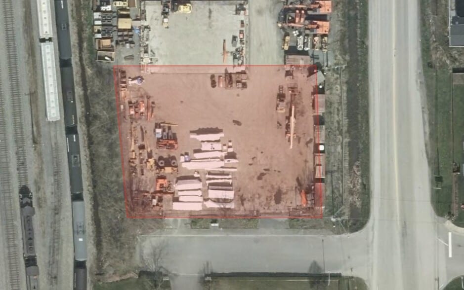 34585 5 Avenue, Abbotsford, BC for sale - Building Photo - Image 2 of 7