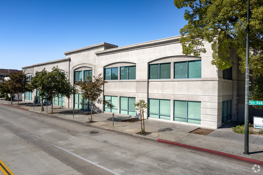 257 S Fair Oaks Ave, Pasadena, CA for lease - Building Photo - Image 2 of 9