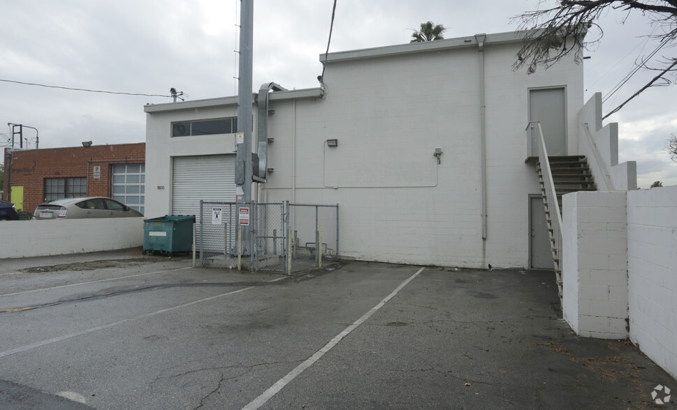 1800 Olympic Blvd, Santa Monica, CA for lease - Building Photo - Image 3 of 6