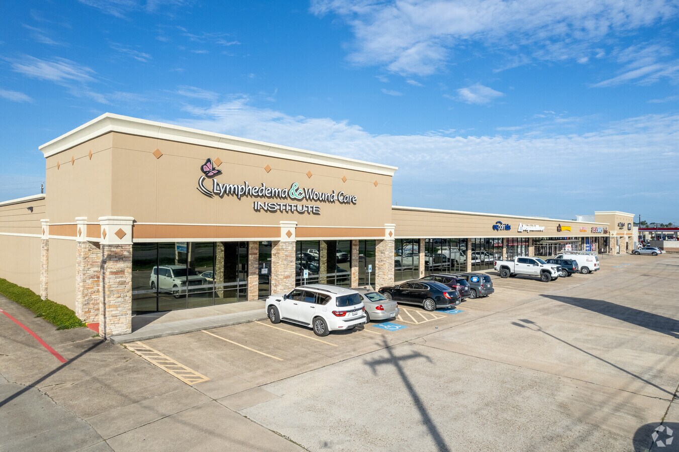 1683016868 N Highway 3, ster, TX 77598