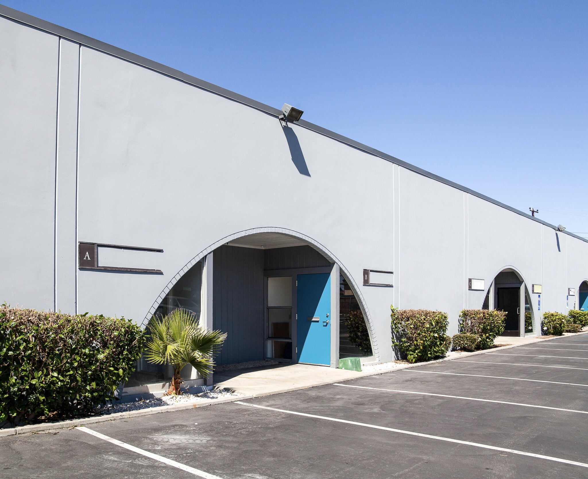 2930-2941 Grace Ln, Costa Mesa, CA for lease Primary Photo- Image 1 of 3