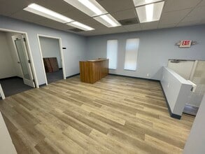 401 E Jefferson St, Rockville, MD for lease Interior Photo- Image 2 of 6