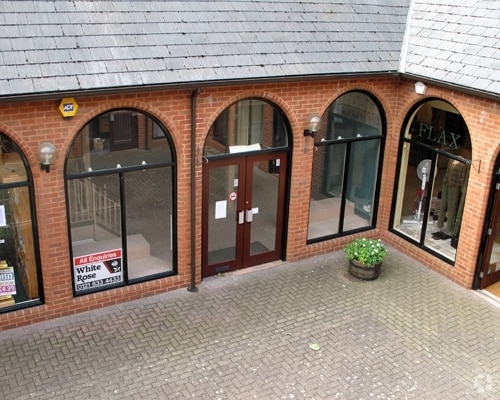 Broad St, Pershore for lease - Building Photo - Image 2 of 4