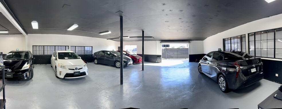 3121 W Jefferson Blvd, Los Angeles, CA for lease - Building Photo - Image 3 of 15