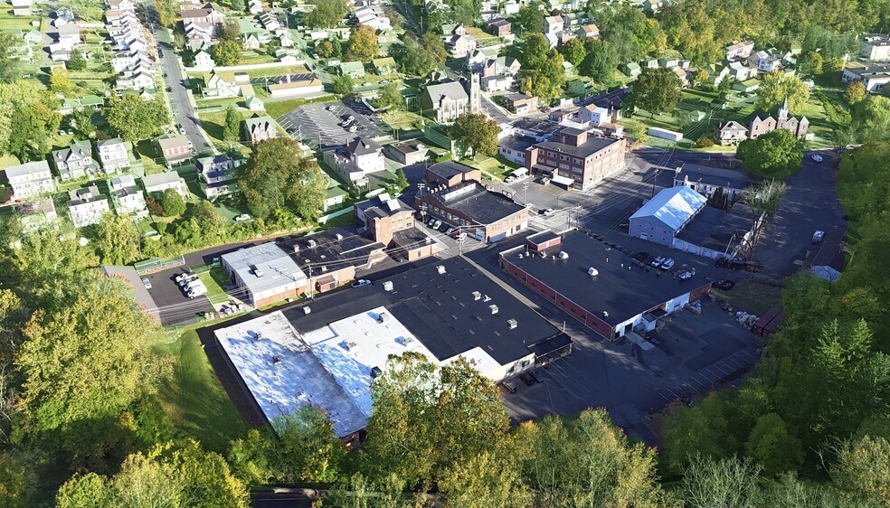 4 Front Street Plz, Mohnton, PA for lease - Aerial - Image 3 of 6