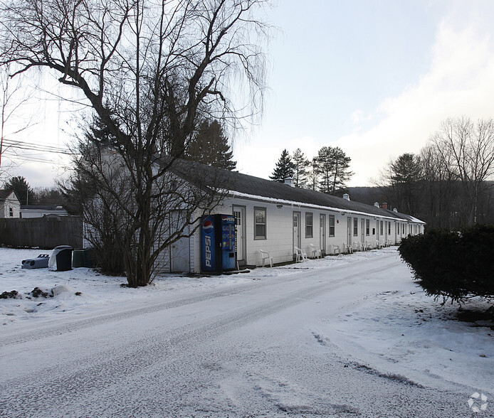 112 Oneida St, Oneonta, NY for sale - Primary Photo - Image 1 of 1