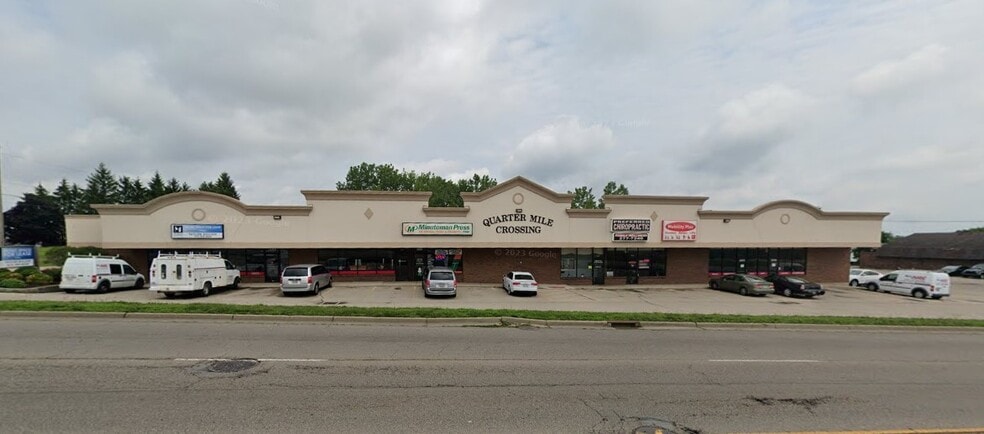 2593-2605 Needmore Rd, Dayton, OH for lease - Building Photo - Image 1 of 4