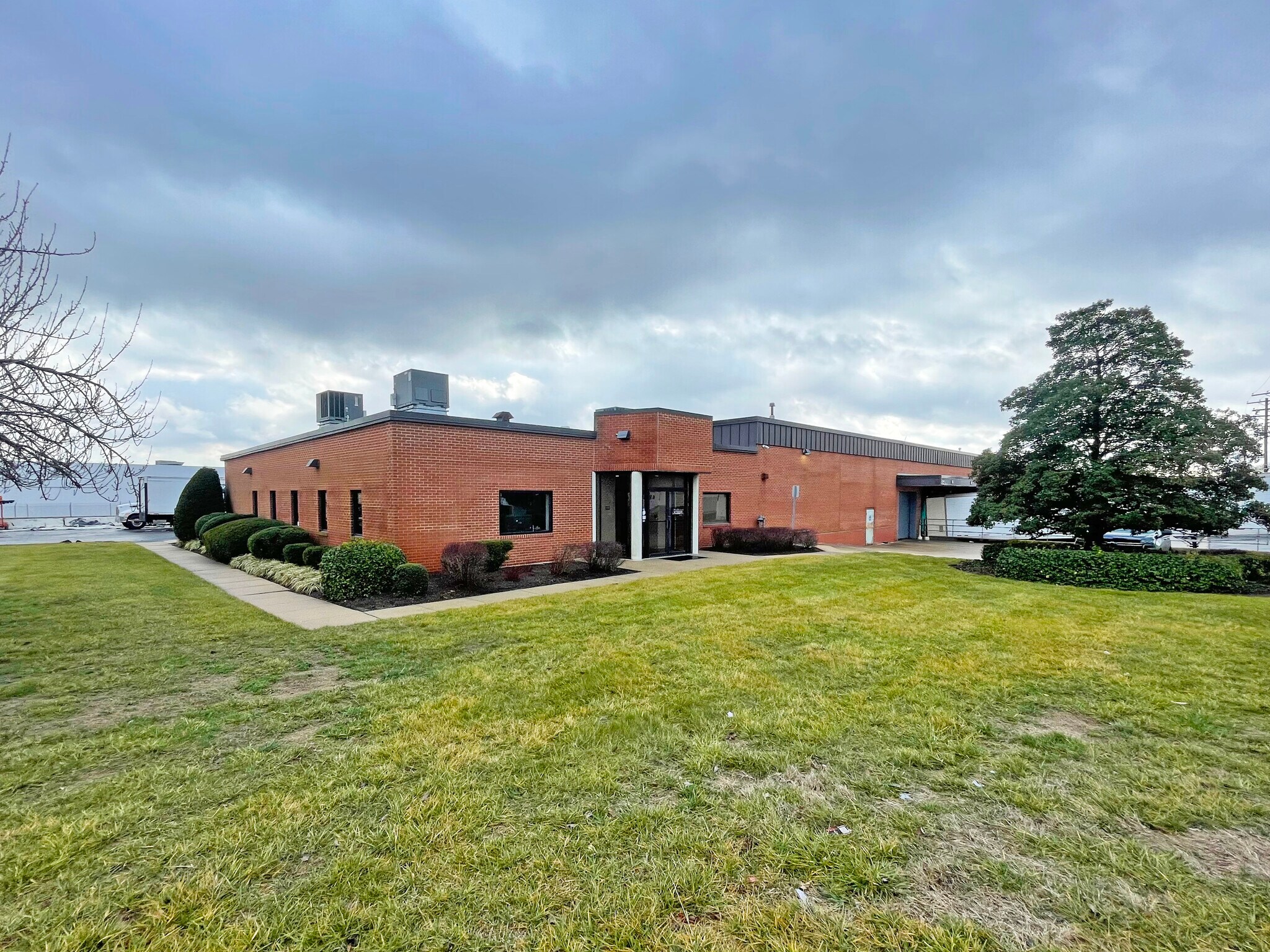 10555 Tucker St, Beltsville, MD 20705 Duron Training Center