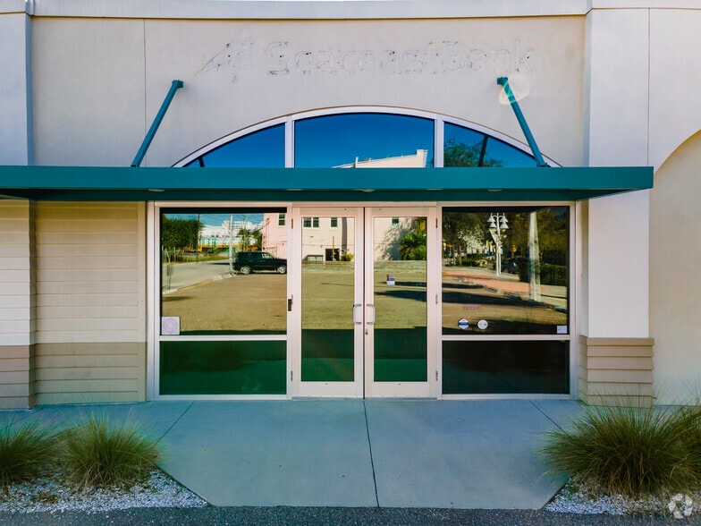 965 Central Ave, Saint Petersburg, FL for lease - Building Photo - Image 3 of 7