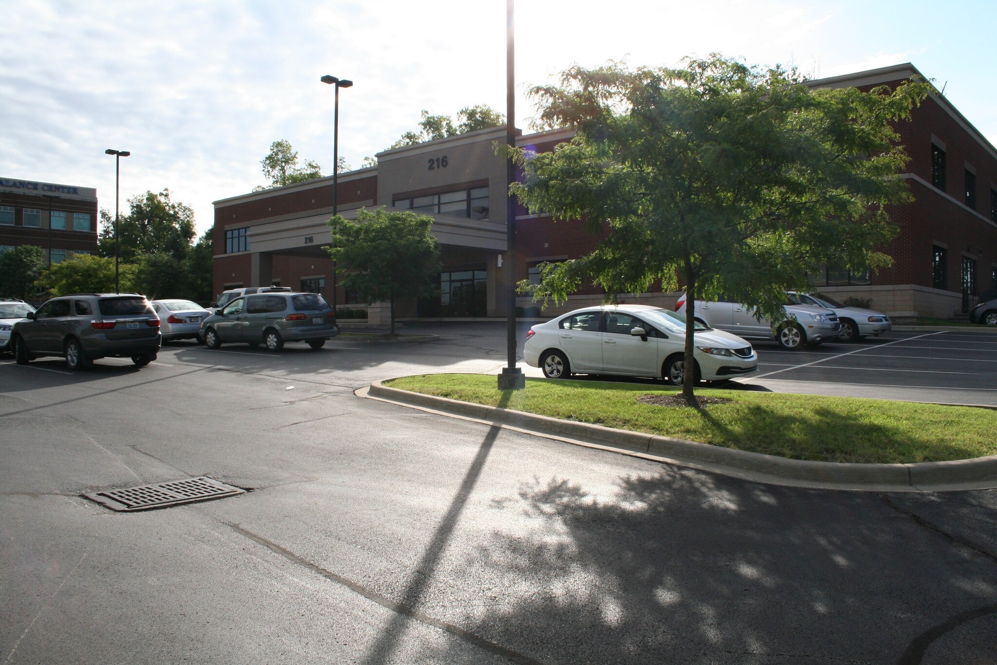 216 Fountain Ct, Lexington, KY for sale Building Photo- Image 1 of 1