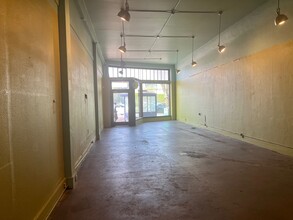 4820 Rainier Ave S, Seattle, WA for lease Interior Photo- Image 2 of 2