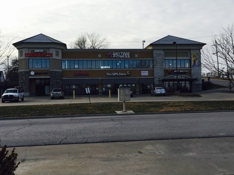 100 E Kansas St, Lansing, KS for sale - Building Photo - Image 1 of 1