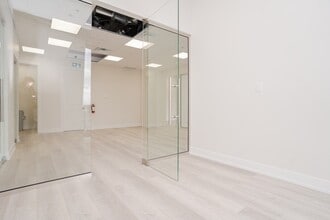 135 Addison Hall Cir, Aurora, ON for lease Interior Photo- Image 2 of 23