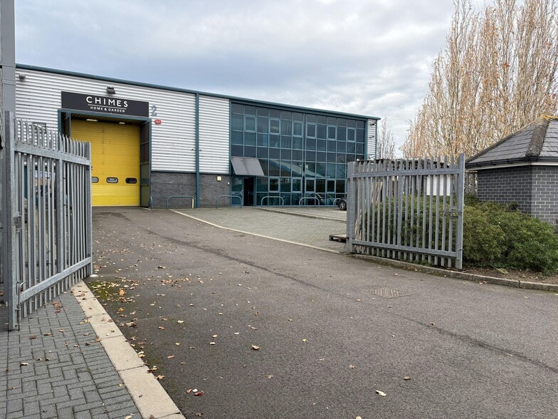 Hemmells, Basildon for lease - Building Photo - Image 2 of 4