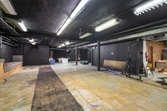 511-513 Main St, La Crosse, WI for lease Interior Photo- Image 1 of 14