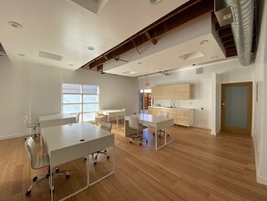 8727 Venice Blvd, Los Angeles, CA for lease Interior Photo- Image 2 of 2