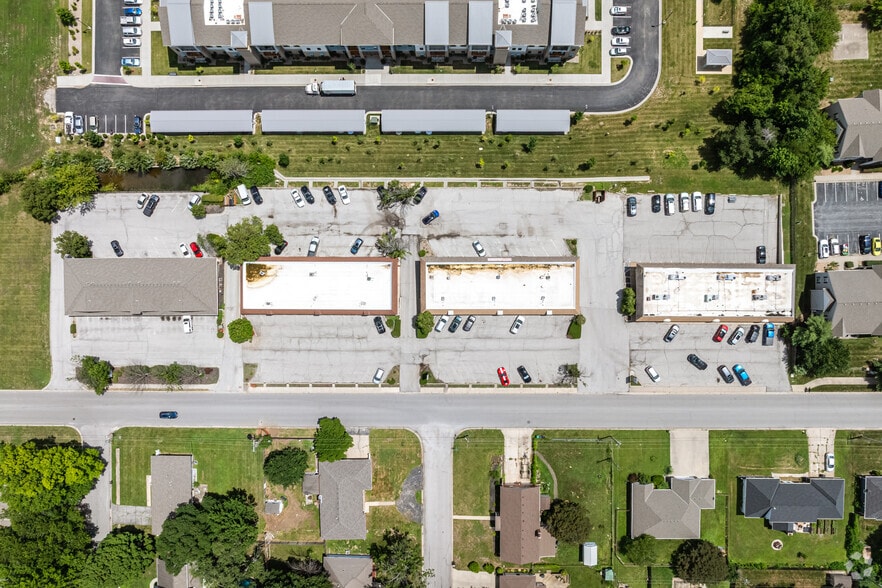 1040 Sw Luttrell Rd, Blue Springs, MO for lease - Aerial - Image 3 of 9