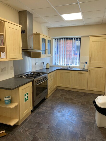 Henwood, Ashford for sale - Interior Photo - Image 1 of 1