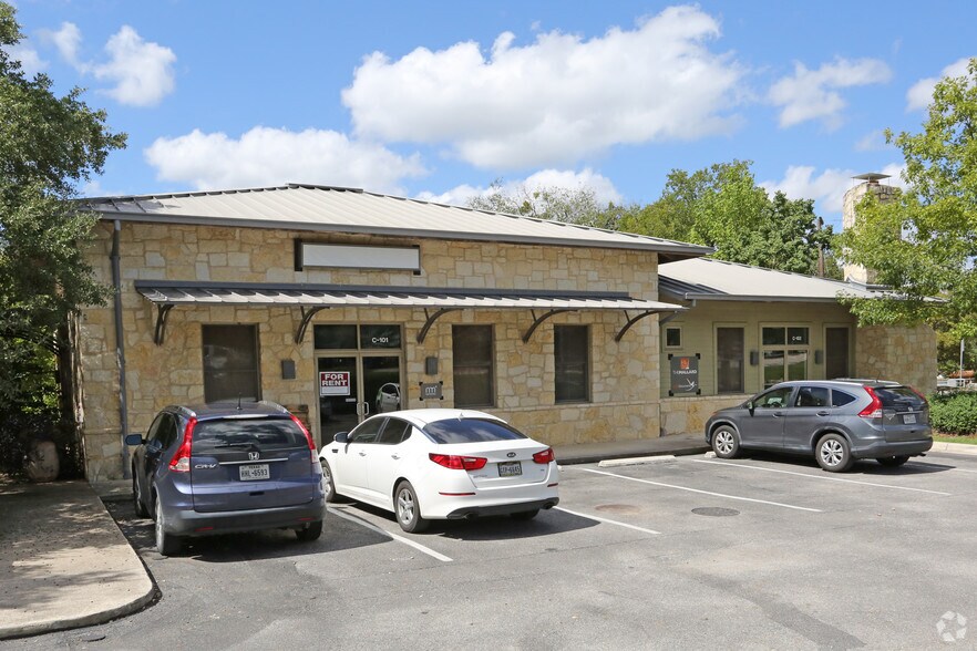 400 W Hwy 290, Dripping Springs, TX for sale - Primary Photo - Image 1 of 1