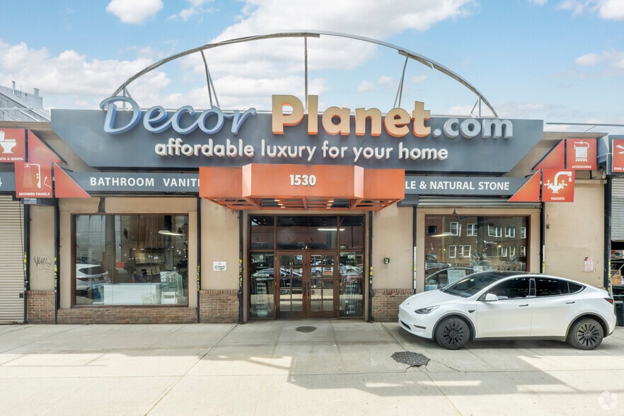 1530-1546 McDonald Ave, Brooklyn, NY for sale - Building Photo - Image 1 of 6