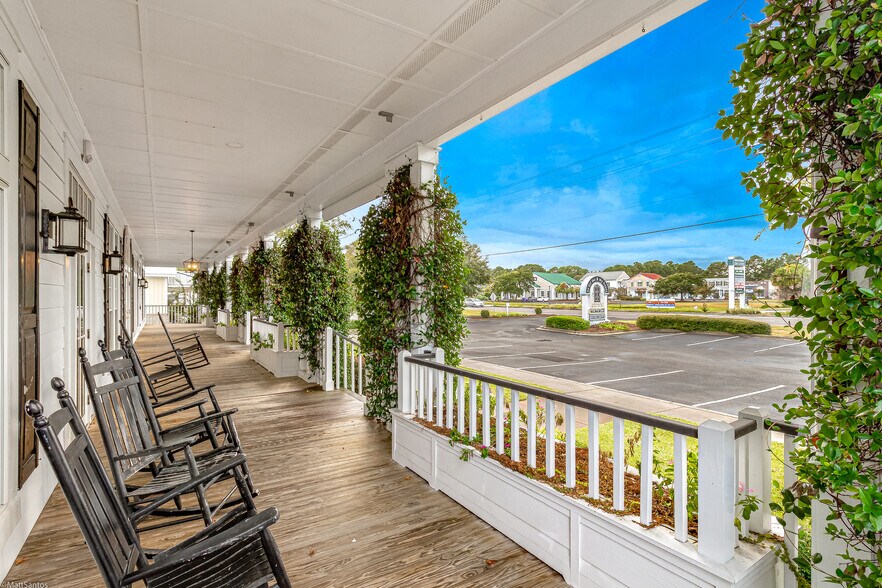 11382 Ocean Hwy, Pawleys Island, SC for lease - Building Photo - Image 2 of 20