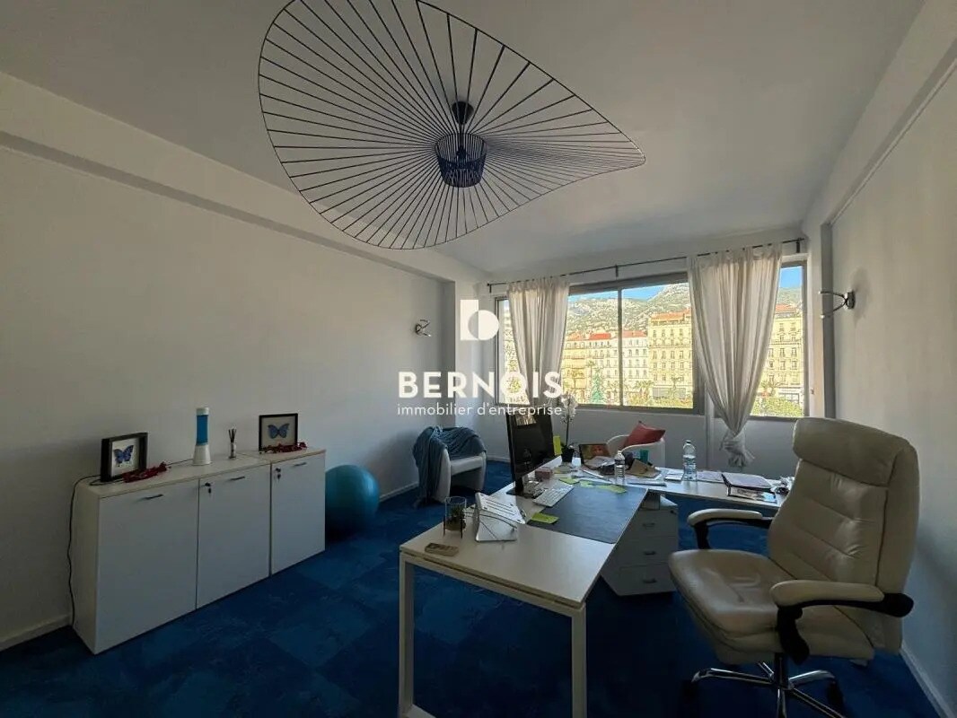 Office in Toulon for lease Interior Photo- Image 1 of 5