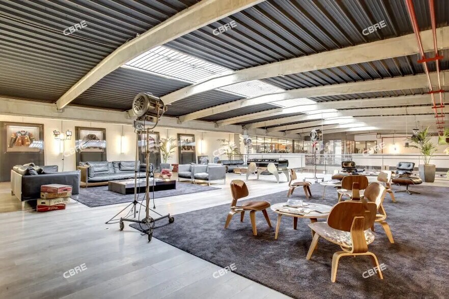 Office in Gennevilliers for lease - Interior Photo - Image 3 of 5