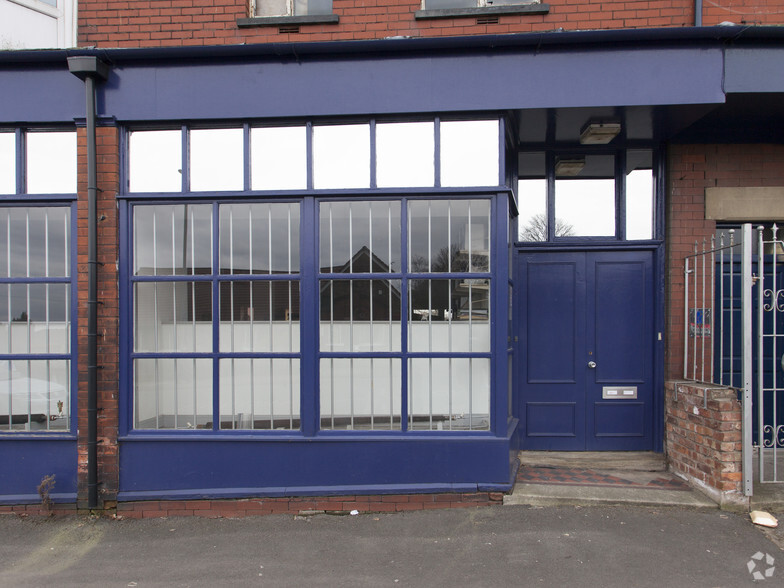 371 Bury New Rd, Manchester for sale - Building Photo - Image 3 of 3