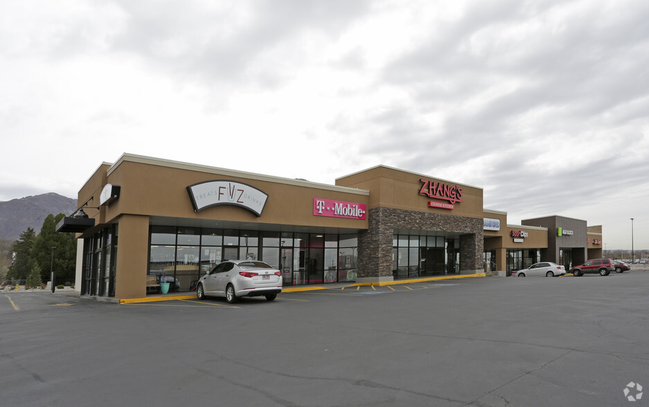 2564-2592 N 400 E, Ogden, UT for lease - Primary Photo - Image 1 of 3